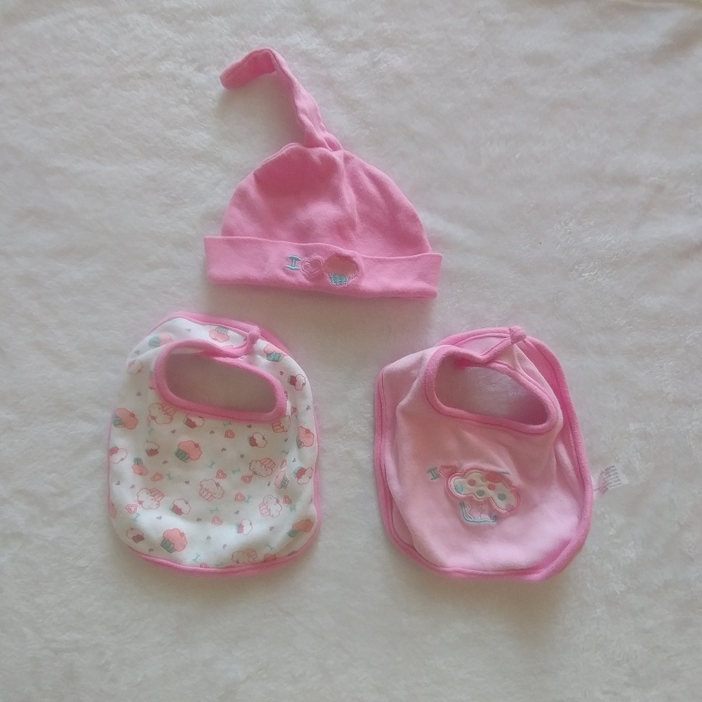 Newborn Bibs